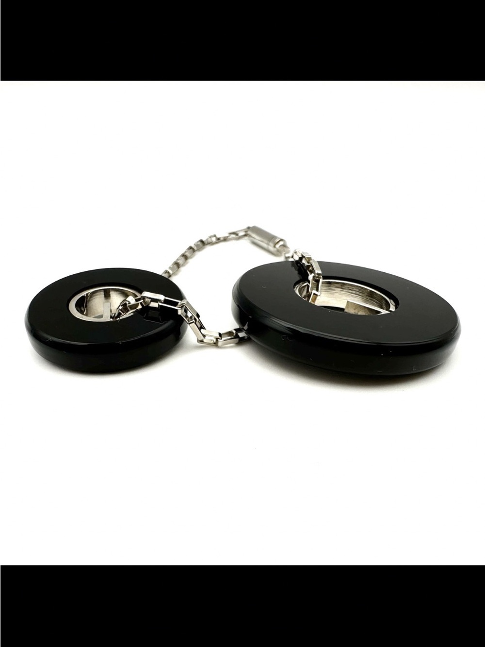 Gucci Bag Charm Round G Logo in Black and Silver-RARE - Picture 4 of 10